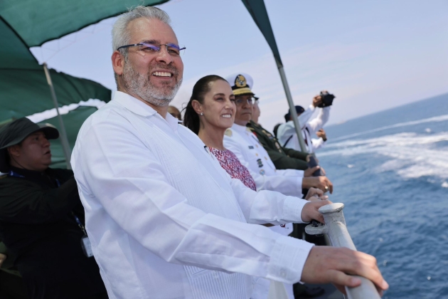 Ramírez Bedolla y Sheinbaum Pardo honran a la Marina Armada desde Michoacán 