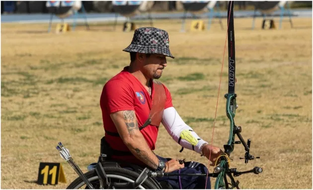 Para arqueros aztecas se presentan en Dubái; apuntan a París 2024 