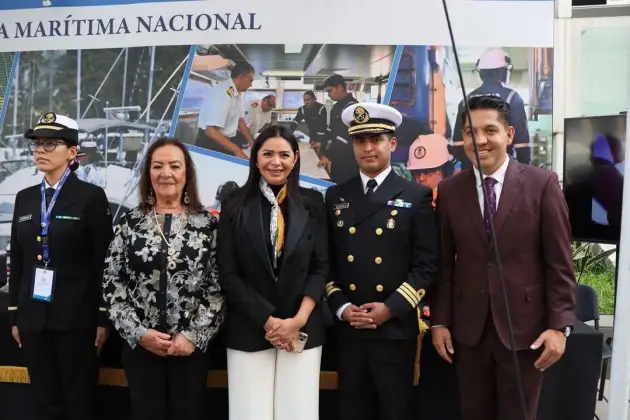 Inauguración de EXPOMAR 2025 reconocimiento de la labor de la Secretaría  de Marina: Senadora Araceli Saucedo 