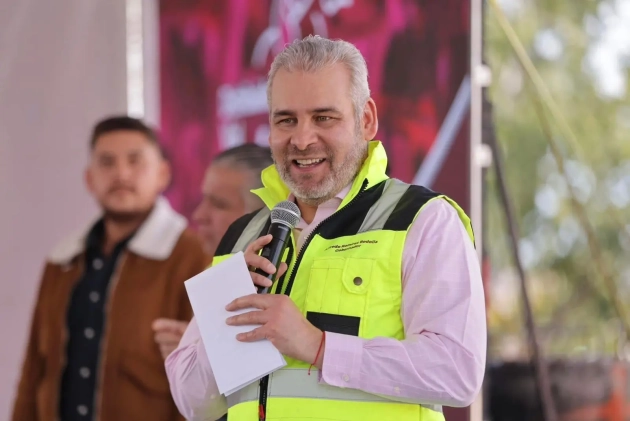 Con inversión de 6 mil mdp, Michoacán construye un mejor Uruapan: Ramírez Bedolla 