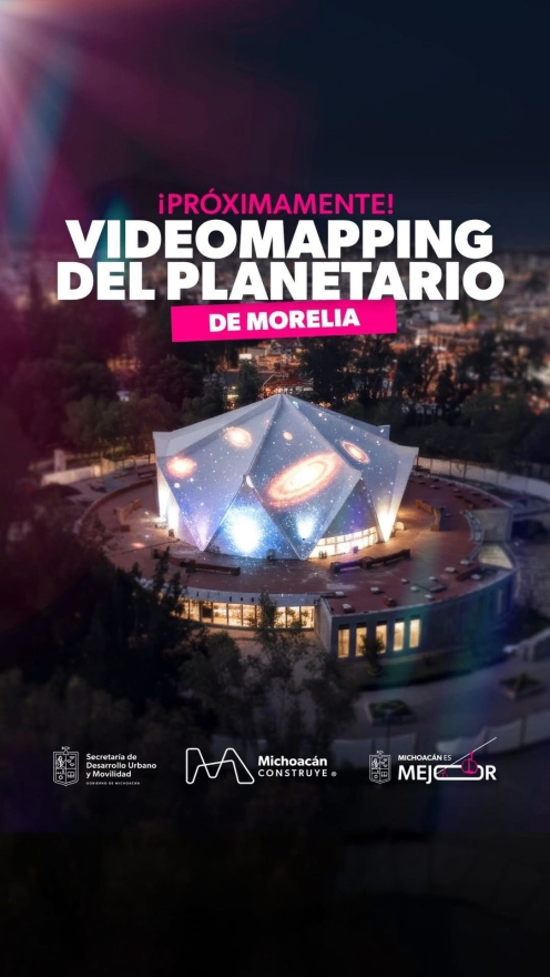 Gladyz Butanda supervisa pruebas para videomapping del Planetario de Morelia 