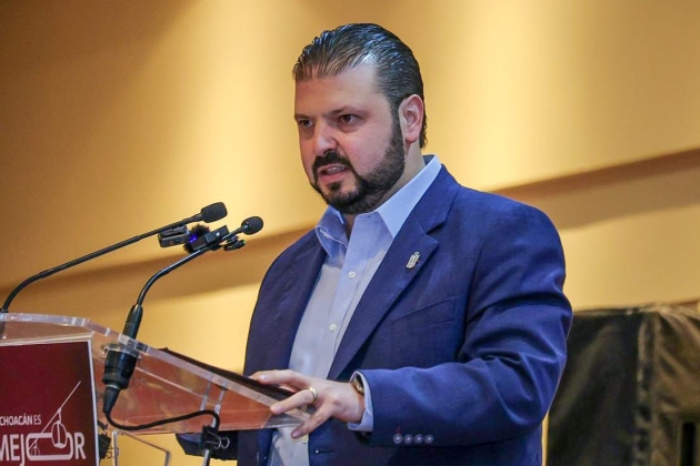 "Se Publica en el Periódico Oficial decreto constitucional que prohíbe deuda a largo plazo en Michoacán": Raúl Zepeda