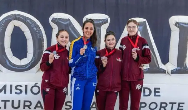 Nataly Michel, Natalia Botello y Gibrán Zea se coronan en Nacional de Esgrima: CONADE 
