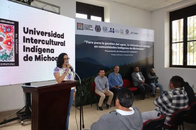 Exponen soluciones sustentables para mejorar condiciones de comunidades indígenas 