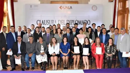 Concluyen diputados y secretarios técnicos Diplomado en Derecho y Prácticas Parlamentarias