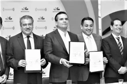 TIEMPO PRESENTE   LA OPINIÃ“N DE RUBÃ‰N VILLA     